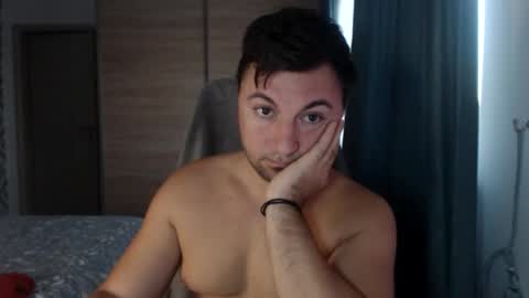 Snapshot of hankmalone chatting on October 20, 5:01 am HankMalone online show from October 20, 5:01 am