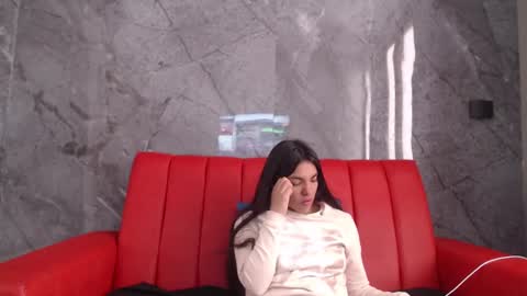 Hanna online show from October 4, 7:00 pm