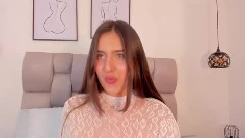 Snapshot of hanna__evans_ chatting on September 28, 3:10 pm hanna__evans_ online show from September 28, 3:10 pm