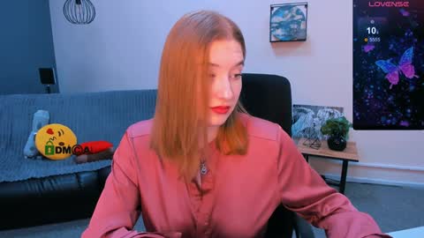 hanna_blondee1 online show from December 23, 7:30 pm