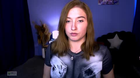 hanna_blondee1 online show from December 24, 8:16 pm