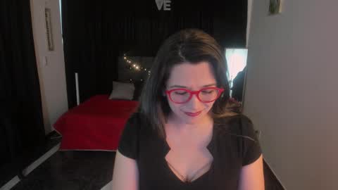 Snapshot of hanna_ma chatting on September 26, 5:43 pm hanna_ma online show from September 26, 5:43 pm