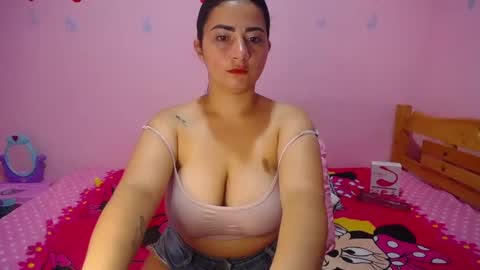 Hanna Milk Show online show from February 7, 9:15 pm