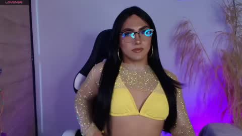 Hanna Capicorn online show from April 14, 6:22 pm