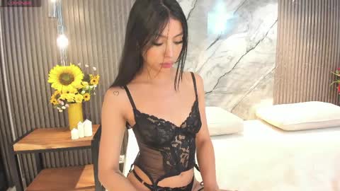 Hanna S online show from April 22, 11:39 am