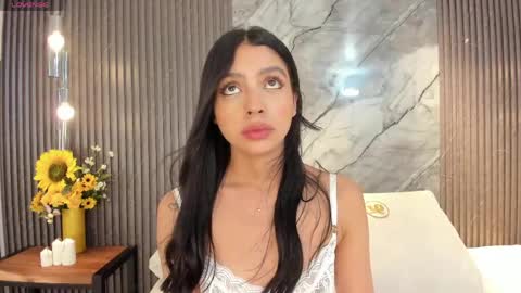 Hanna S online show from May 15, 11:29 am
