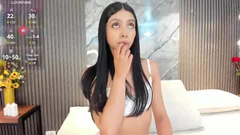 Hanna S online show from May 21, 11:50 am