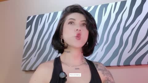 Hannah  online show from January 10, 10:26 pm