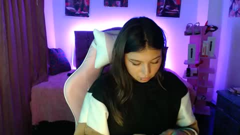 hannah_swet online show from February 11, 3:50 am