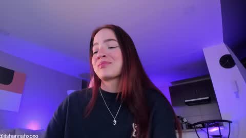 Snapshot of hannah_xoxo_ chatting on February 17, 10:38 pm Hannah online show from February 17, 10:38 pm