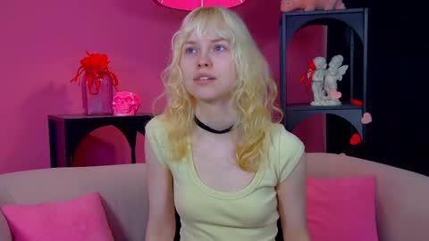 Hannah online show from May 16, 6:10 am
