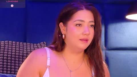 hannaprada1 online show from May 23, 4:36 pm