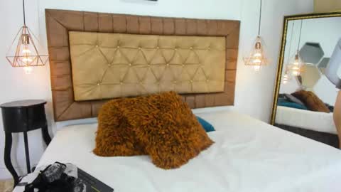 Hanna online show from November 19, 1:21 pm