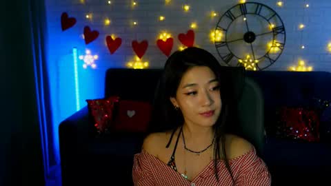 hannarosie online show from March 4, 10:16 pm