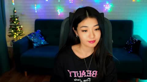 hannarosie online show from December 18, 10:13 pm