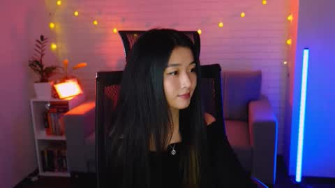 hannarosie online show from November 21, 7:12 pm