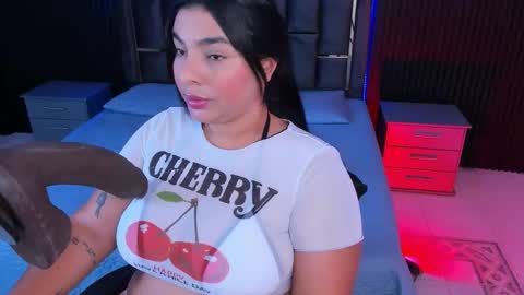 Hannasscott online show from October 10, 12:22 pm