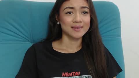 Snapshot of hantonella chatting on December 7, 3:25 pm Anto online show from December 7, 3:25 pm