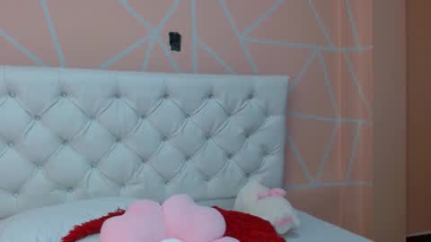 Snapshot of hantonella chatting on September 9, 7:14 pm Anto online show from September 9, 7:14 pm