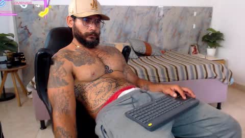 hanz_col online show from April 7, 4:42 pm