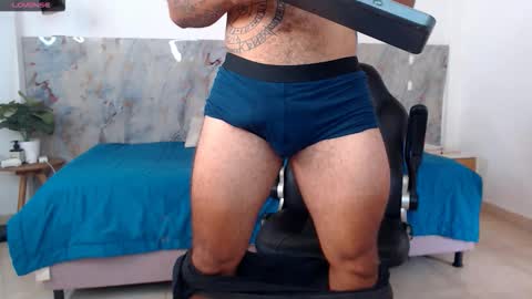 hanz_col online show from March 6, 3:22 pm