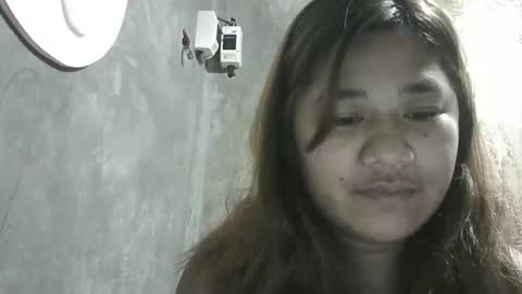 happy00725310 online show from December 3, 10:10 pm