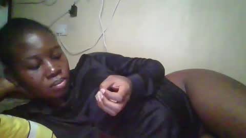 Snapshot of happy_dimple chatting on September 27, 8:28 pm happy_dimple online show from September 27, 8:28 pm