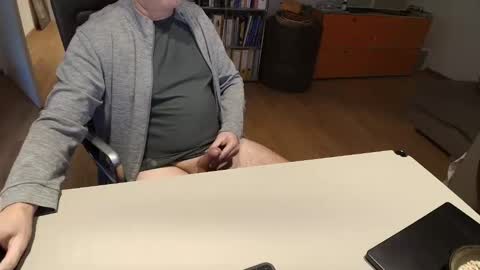 Cum for you online show from March 4, 6:32 am