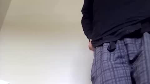 Snapshot of happydick69a chatting on October 4, 3:48 am happydick69a online show from October 4, 3:48 am