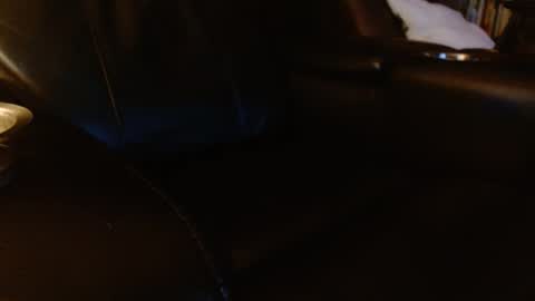 Jhonassmann12 online show from March 3, 2:15 am