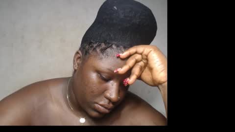 happyslut7 online show from December 1, 8:40 pm