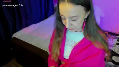 Stephanie online show from February 1, 6:29 pm