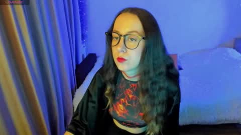 Stephanie online show from October 4, 6:49 pm