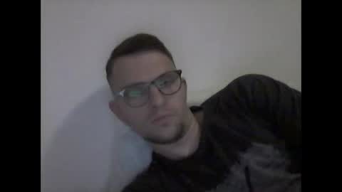 hardboylovemilfmoom online show from May 2, 12:16 am