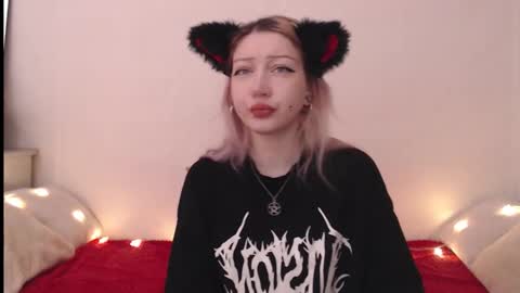 Emily online show from February 15, 8:18 pm