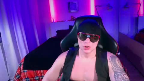 MATTSTEEL - ITALIAN STALLION online show from March 7, 11:27 pm