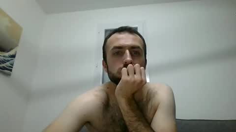 Mika online show from April 17, 11:29 pm