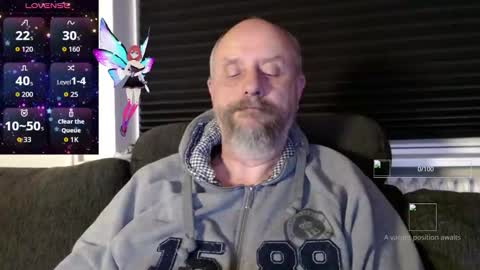 Snapshot of hardmrlazy chatting on October 13, 7:27 pm MrLazy online show from October 13, 7:27 pm