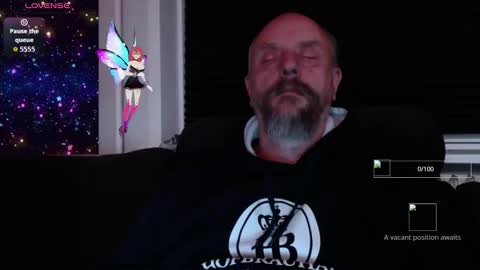 Snapshot of hardmrlazy chatting on October 3, 7:11 pm MrLazy online show from October 3, 7:11 pm