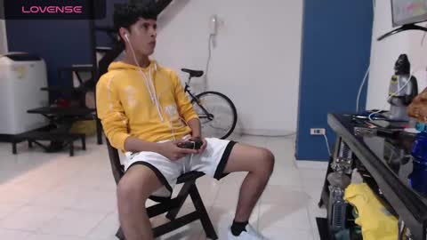 Andres Dean online show from February 13, 11:58 pm