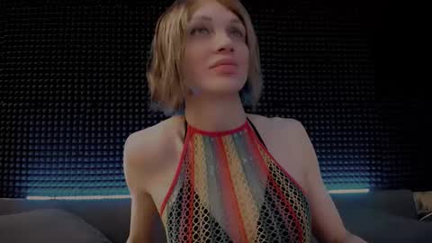 Miss Hardy online show from March 23, 3:33 am