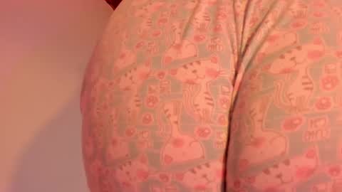 Annie online show from February 16, 6:43 am