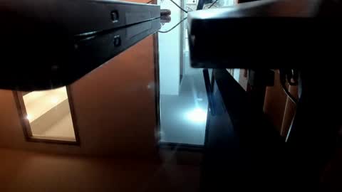     online show from April 19, 2:45 am