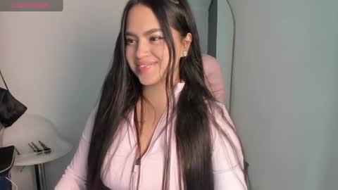 vanessa online show from July 1, 11:35 pm