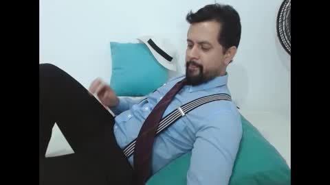  Harry    online show from December 10, 8:16 pm