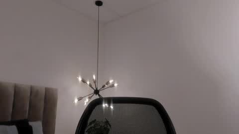 Harry Jones online show from February 15, 5:39 pm