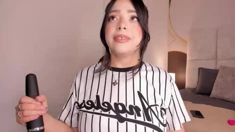 has_gonzalezz online show from January 10, 5:46 am