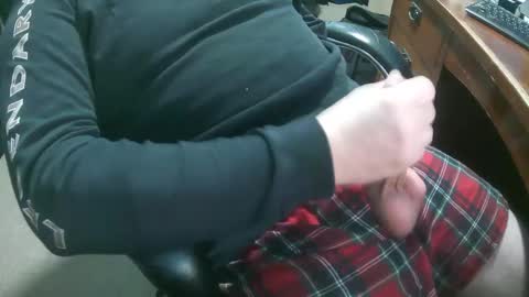 Snapshot of hashtagsorcerer chatting on January 15, 3:11 am boner man online show from January 15, 3:11 am