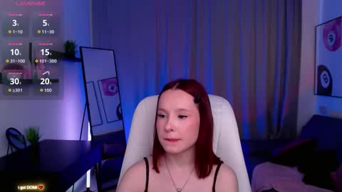 Mia online show from March 23, 8:52 am