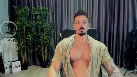 Snapshot of haydenspears chatting on October 1, 1:10 pm HaydenSpears online show from October 1, 1:10 pm
